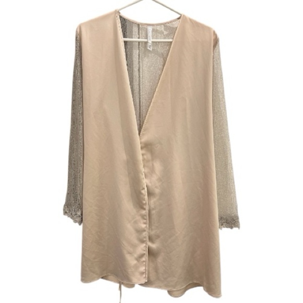 Flora Nikrooz Showstopper Lace Detail Wrap Robe